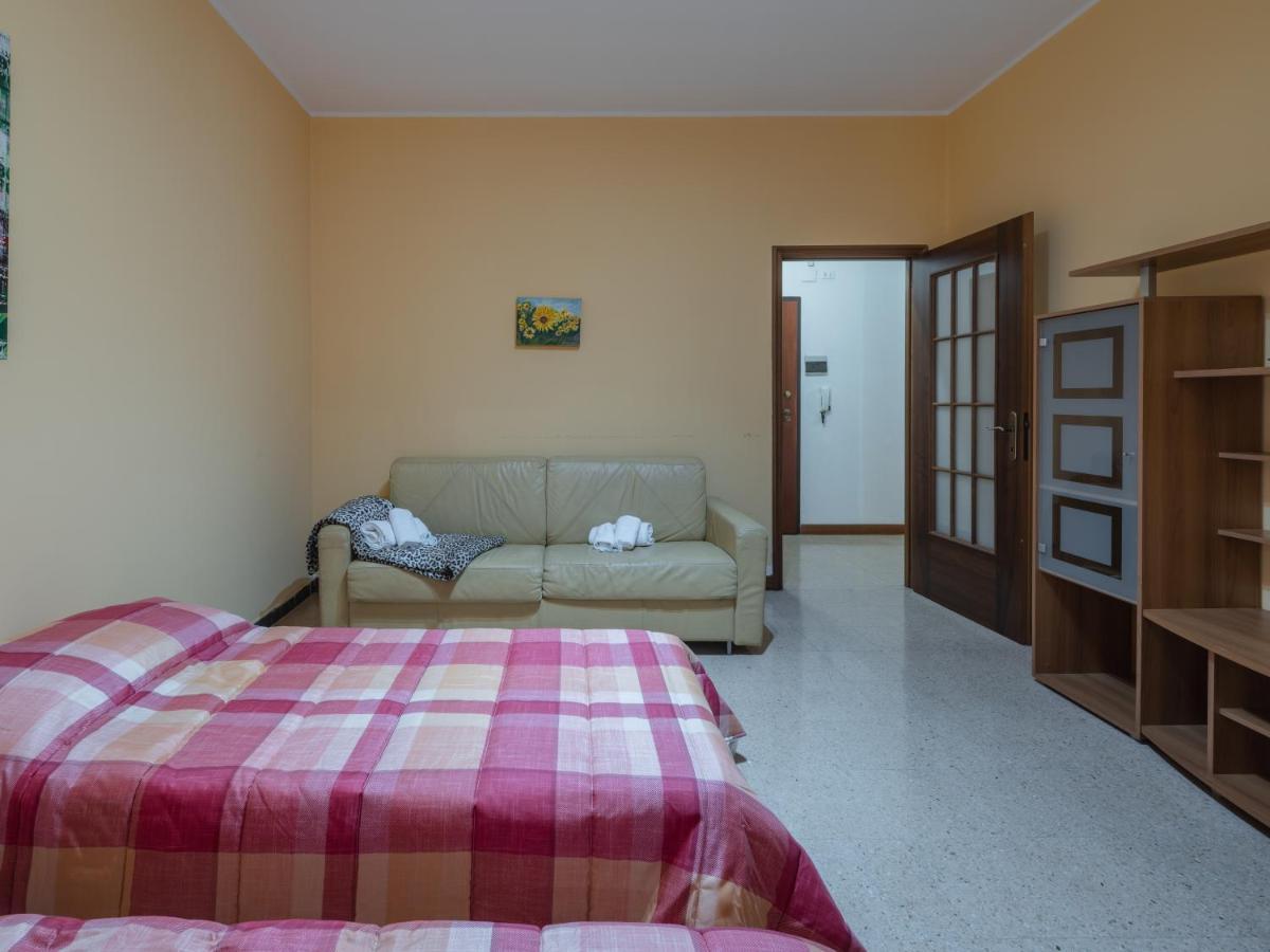 Casa Di Maty - Cozy Apartment With Balcony La Spezia Exterior foto